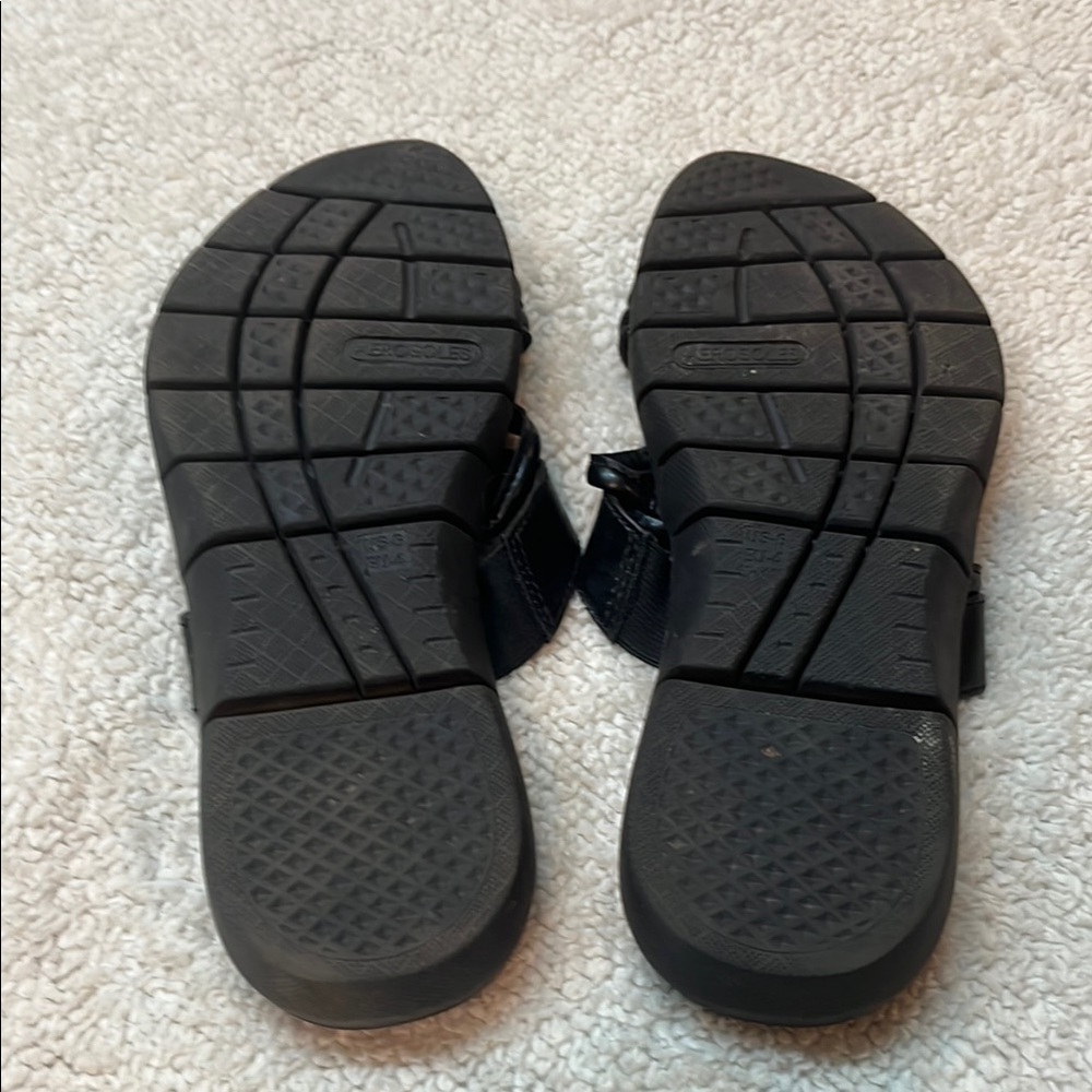 Aerosoles Women's Black Sandals - Picture 4 of 8